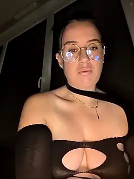 Freechat Lindsay_00off on StripChat