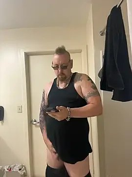 Littledick007007 on StripChat 