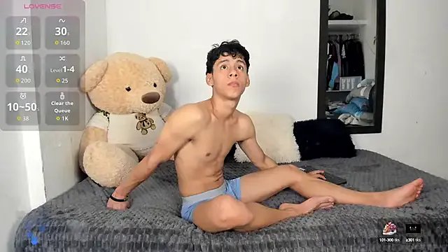 Freechat LittleParker on StripChat