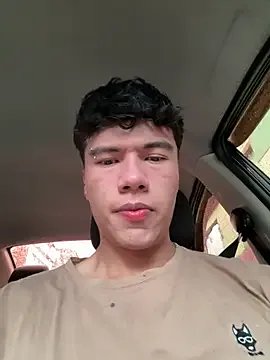 Freechat Logan_smith1 on StripChat