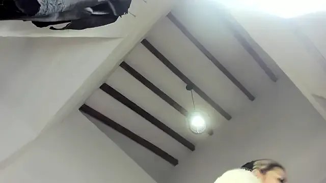 Lola_Blondie on StripChat 