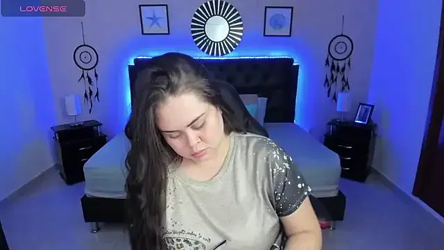 LolaVillalobos on StripChat 