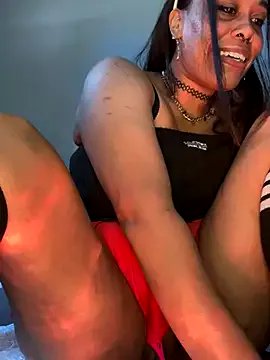 Freechat loveluna8 on StripChat