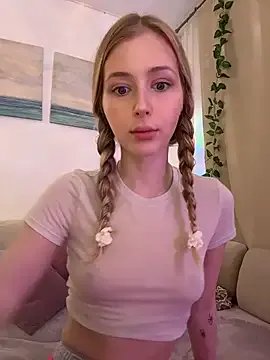 Private LunaRase on StripChat