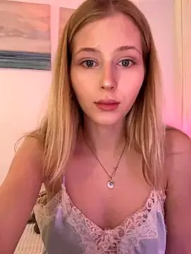 Private LunaRase on StripChat