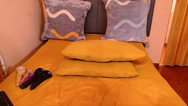 Freechat lunasexyXx on StripChat