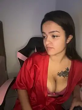 Freechat Manu_2002_ on StripChat