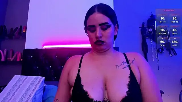 Freechat MariaGaitan on StripChat