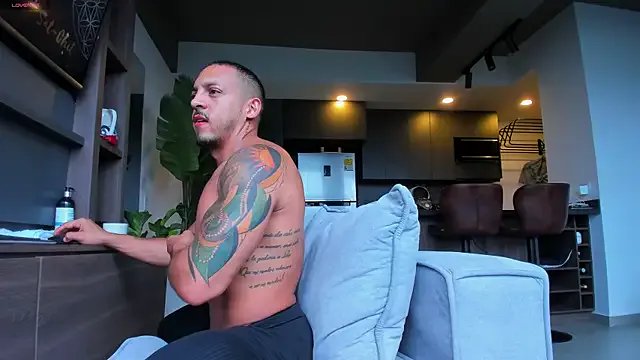 Freechat Maximo_Marcelo on StripChat