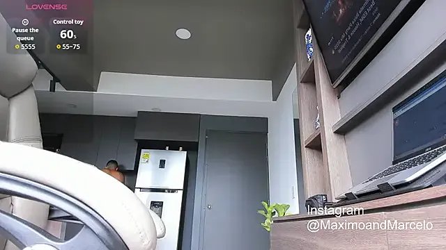 Freechat Maximo_Marcelo on StripChat