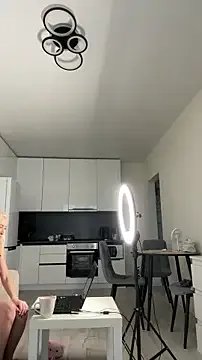 Freechat Mia_Roxie on StripChat