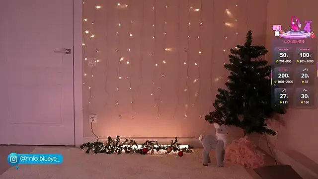 Freechat Miablueye on StripChat