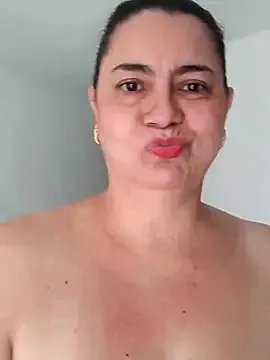 Freechat michellrodriguez on StripChat