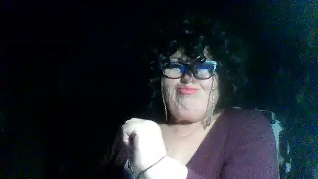 Freechat Milaniya606 on StripChat