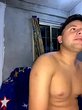 Freechat Milanyvero_ on StripChat