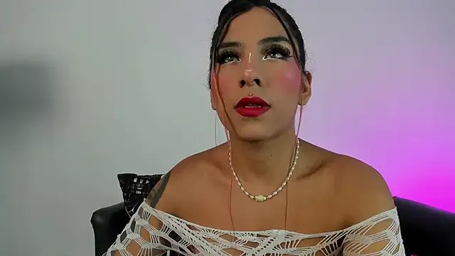 Freechat miss__allison on StripChat