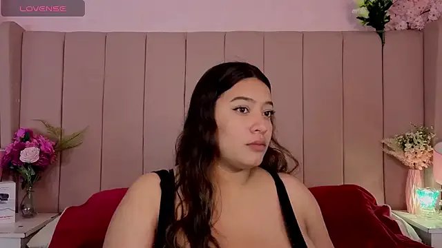 MollyBigBoobs12 — Open asshole doggy style