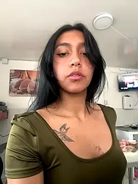 Freechat Nahomy_cute1 on StripChat