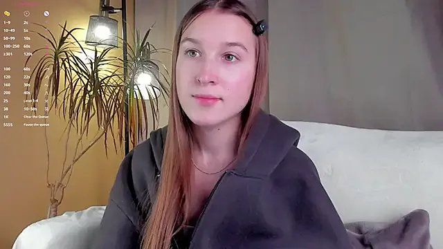 NanaMertins on StripChat 