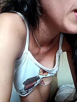 Freechat Nandasant09 on StripChat