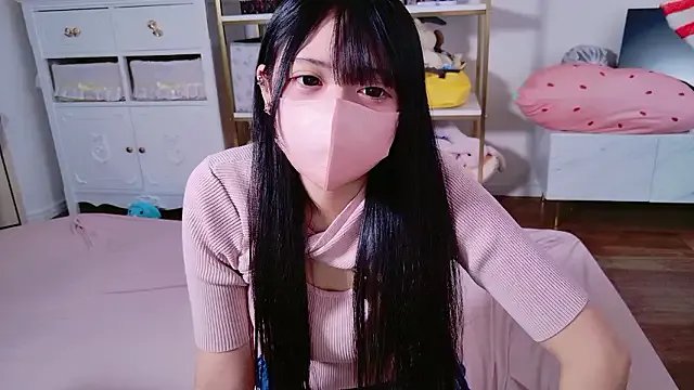 Group nathi_poyo on StripChat