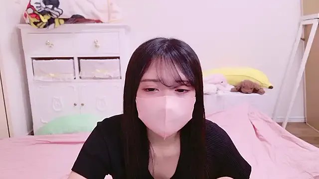 Group nathi_poyo on StripChat