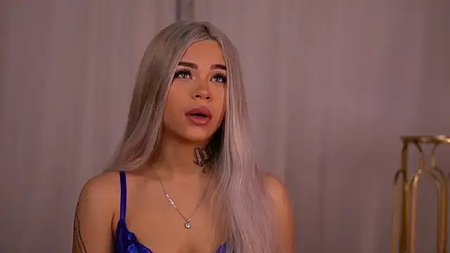 Freechat NickyBenz on StripChat