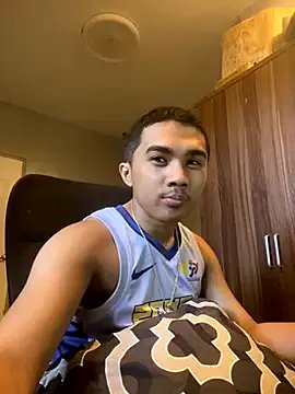 Freechat pinoyAdrianneXXX on StripChat