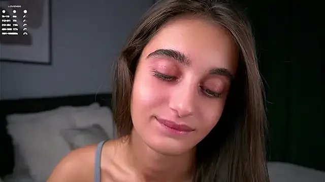 Freechat PiquingOgalala on StripChat