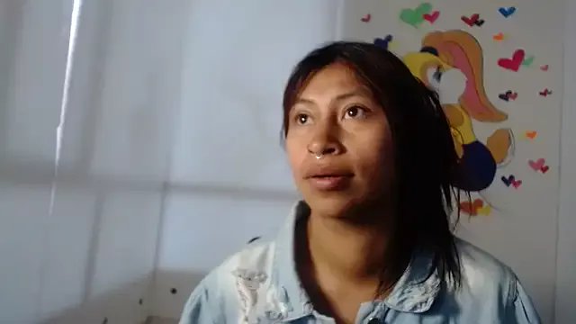 Freechat Pocahontas_tw on StripChat