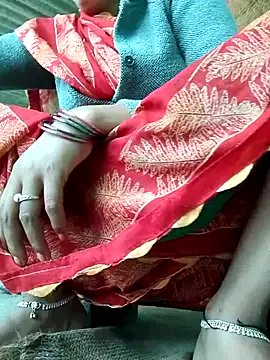 Freechat Rajni_hot83 on StripChat