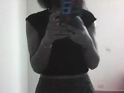 Freechat roseofvenom on StripChat