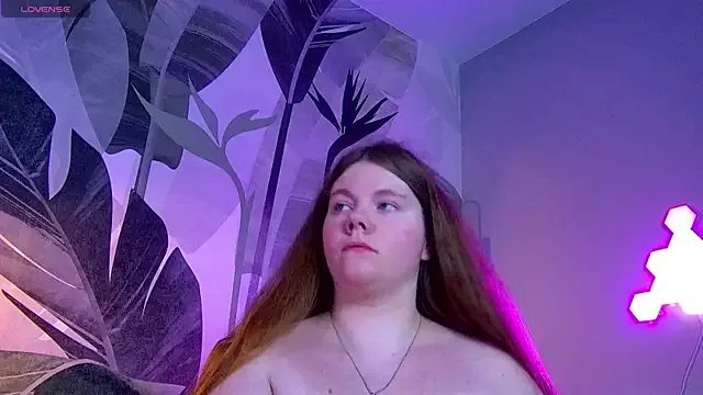 Freechat RubyValen on StripChat