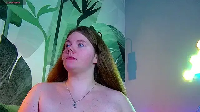 Freechat RubyValen on StripChat