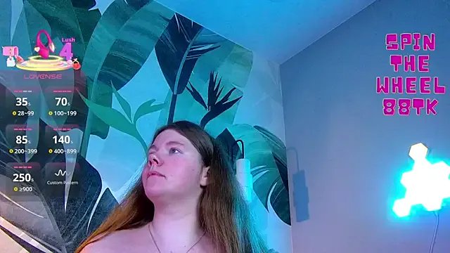 Freechat RubyValen on StripChat