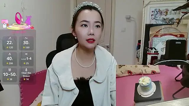 sallycui on StripChat 