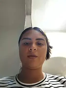 sexy-latin10 on StripChat