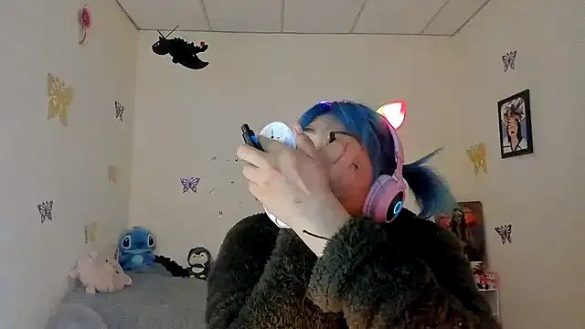 Freechat Shaddycute_ on StripChat