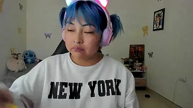 Freechat Shaddycute_ on StripChat