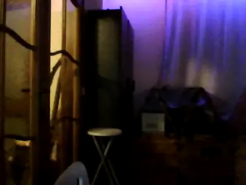 Freechat ShyGirlV on StripChat