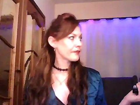 Freechat ShyGirlV on StripChat