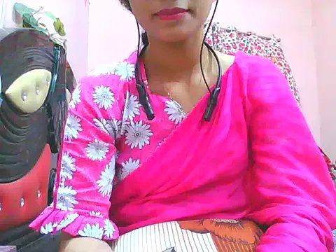 Freechat Silver_Queen07 on StripChat