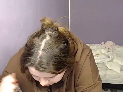 Freechat so_shy on StripChat