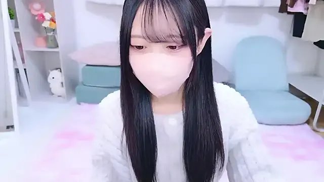 Group Suzu_ch_xx on StripChat