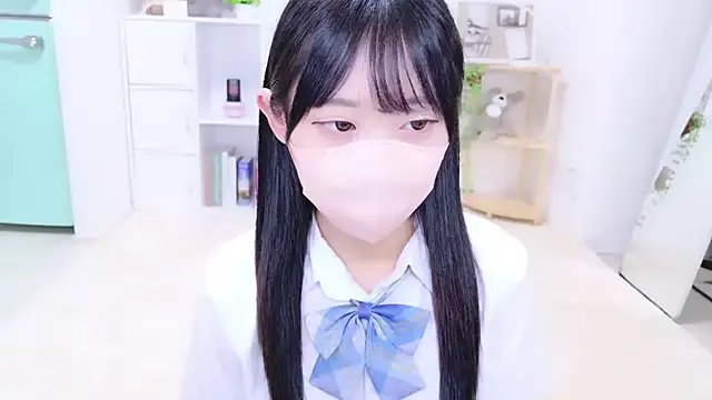 Group Suzu_ch_xx on StripChat