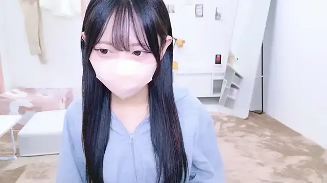 Group Suzu_ch_xx on StripChat