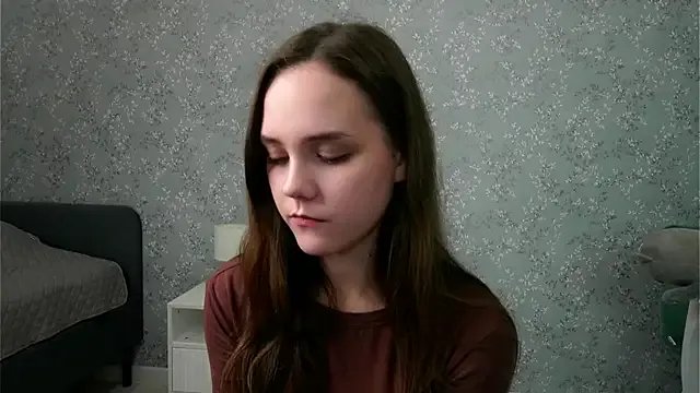 Freechat SweetSaraPie on StripChat