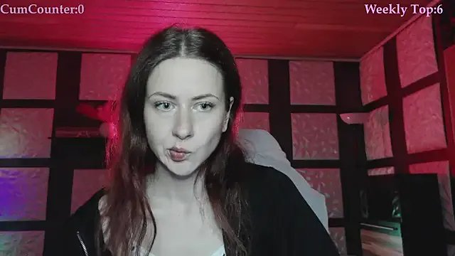 Freechat SweetSeraphine on StripChat