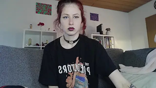 Freechat SweetSeraphine on StripChat