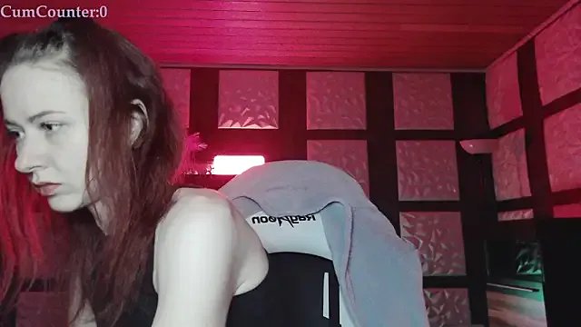 Freechat SweetSeraphine on StripChat